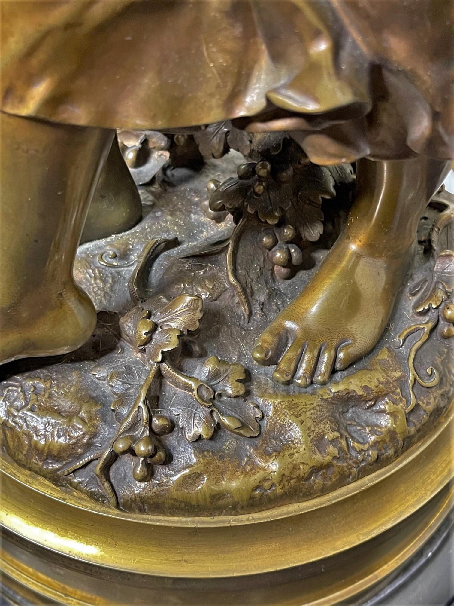 Henry Étienne DUMAIGE (1830-1888) бронзовая скульптура Вакханки каминная тройка